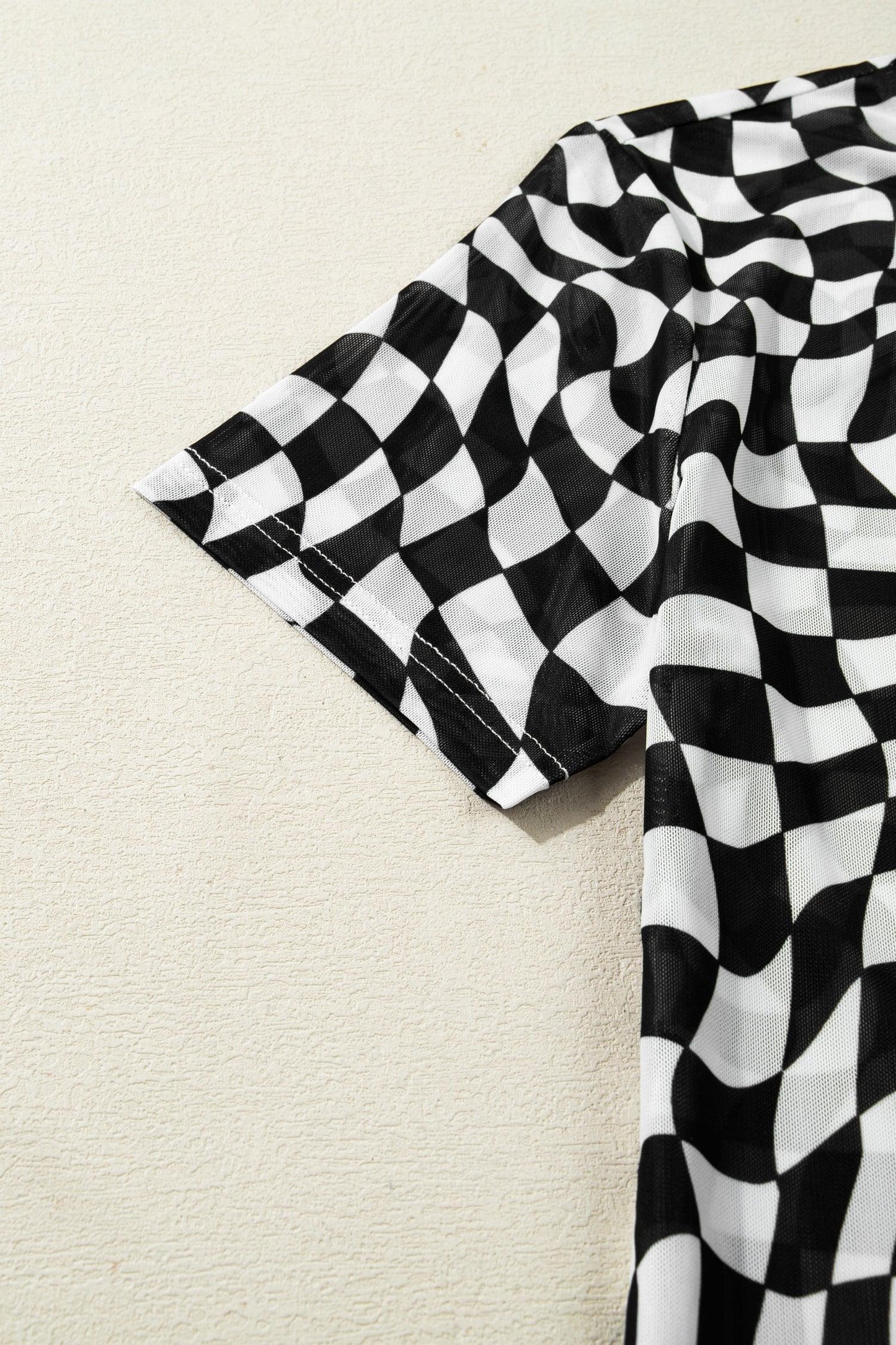 Black Checkered Print Mock Neck Mesh T Shirt - Windgat