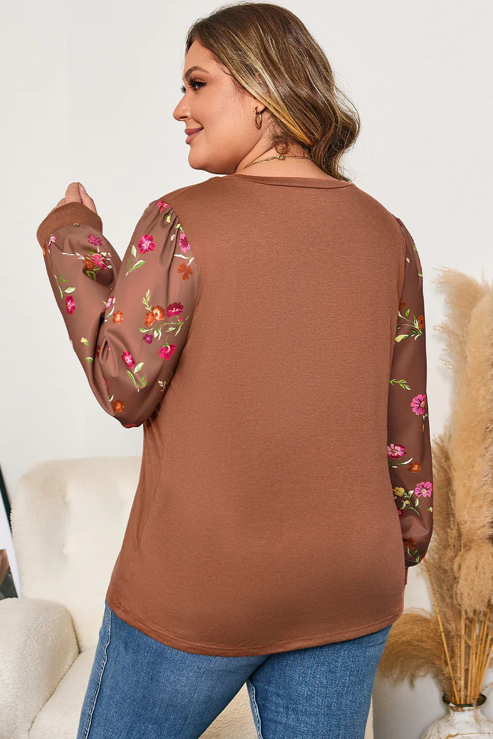 Brown Floral Sleeve Patchwork Round Neck Plus Blouse - Windgat