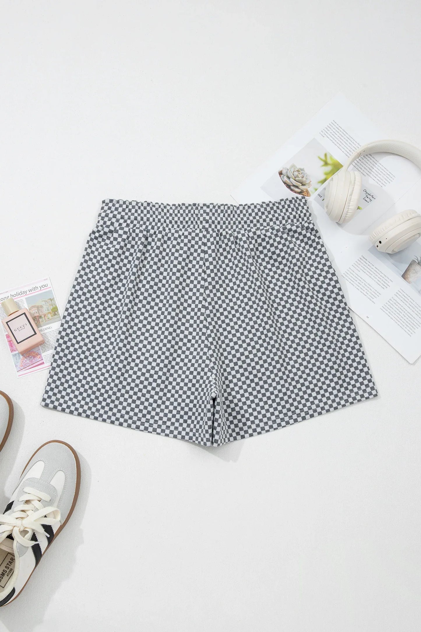 Gray Checkerboard Print Drawstring Elastic Waist Pocketed Shorts - Windgat