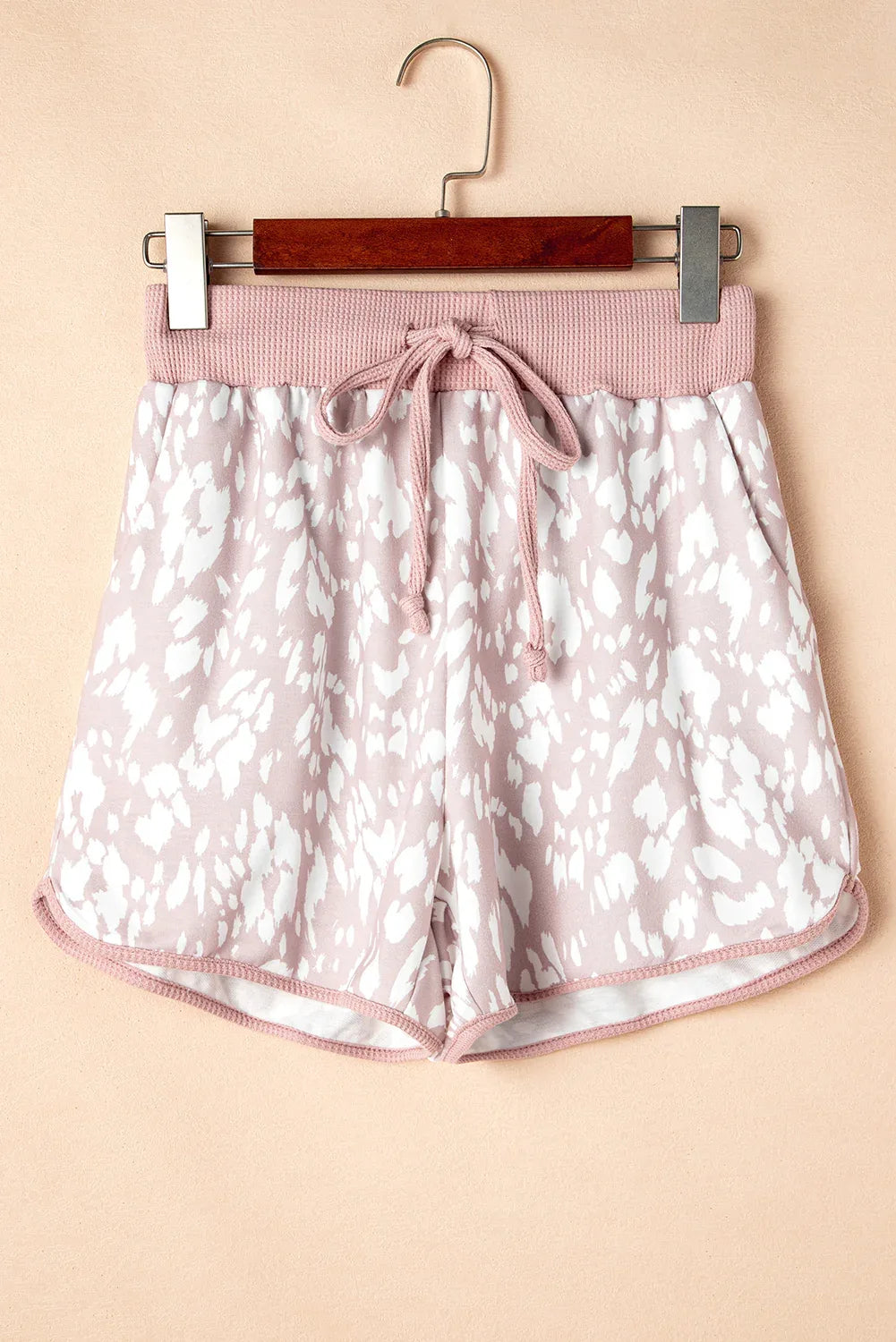 Khaki Classic Leopard Arched Hem Elastic Waistband Casual Shorts - Windgat