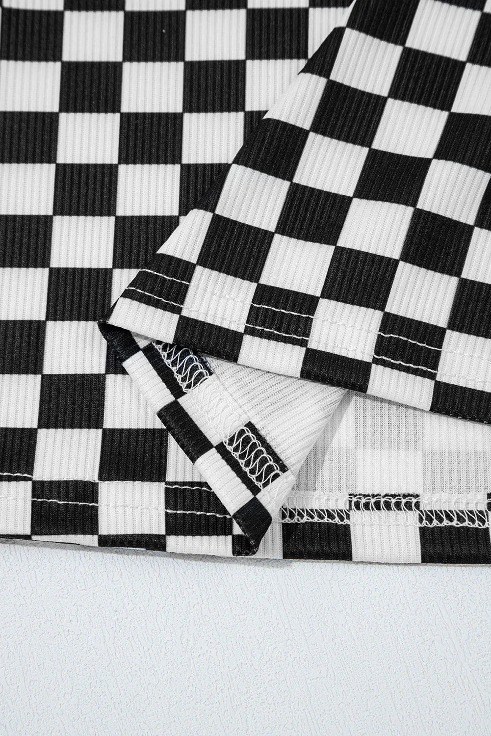 Black Checkered Ribbed Slim Fit Crew Neck T Shirt - Windgat