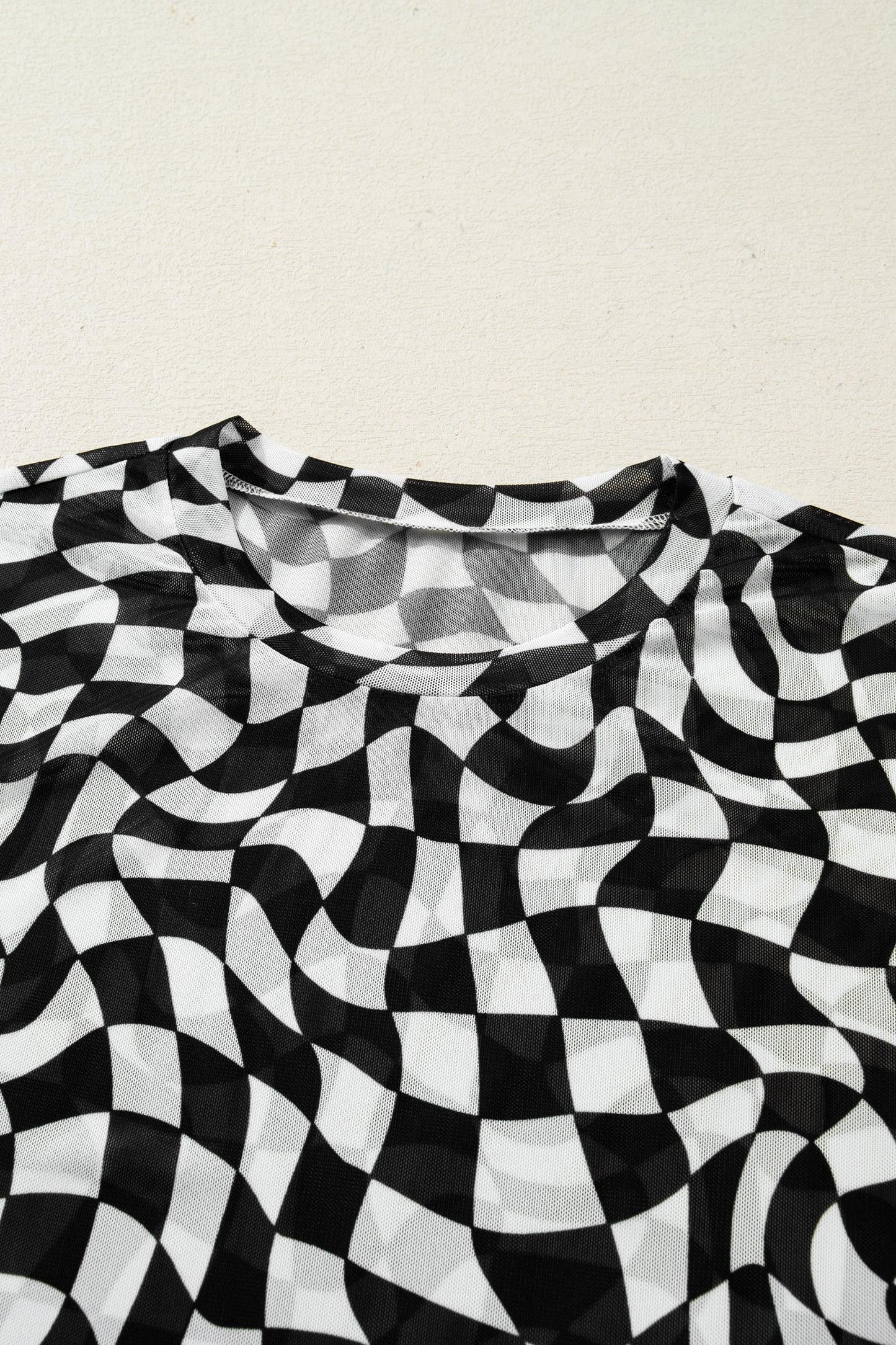 Black Checkered Print Mock Neck Mesh T Shirt - Windgat