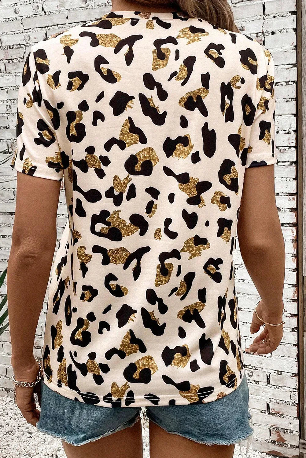 Apricot Leopard Print Round Neck Casual T Shirt - Windgat