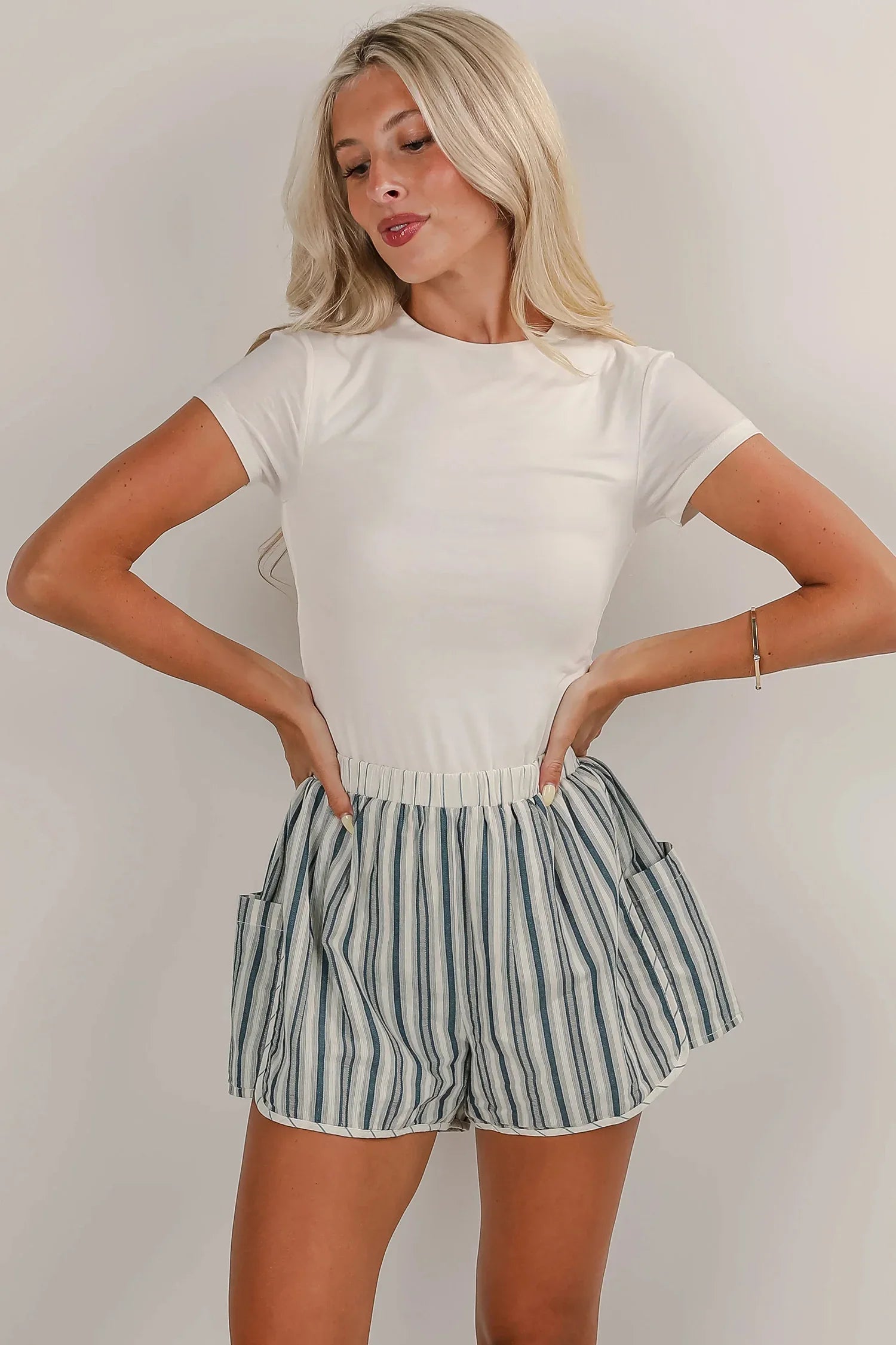 Gray Stripe Elastic Waist Cargo Pocket Casual Shorts - Windgat