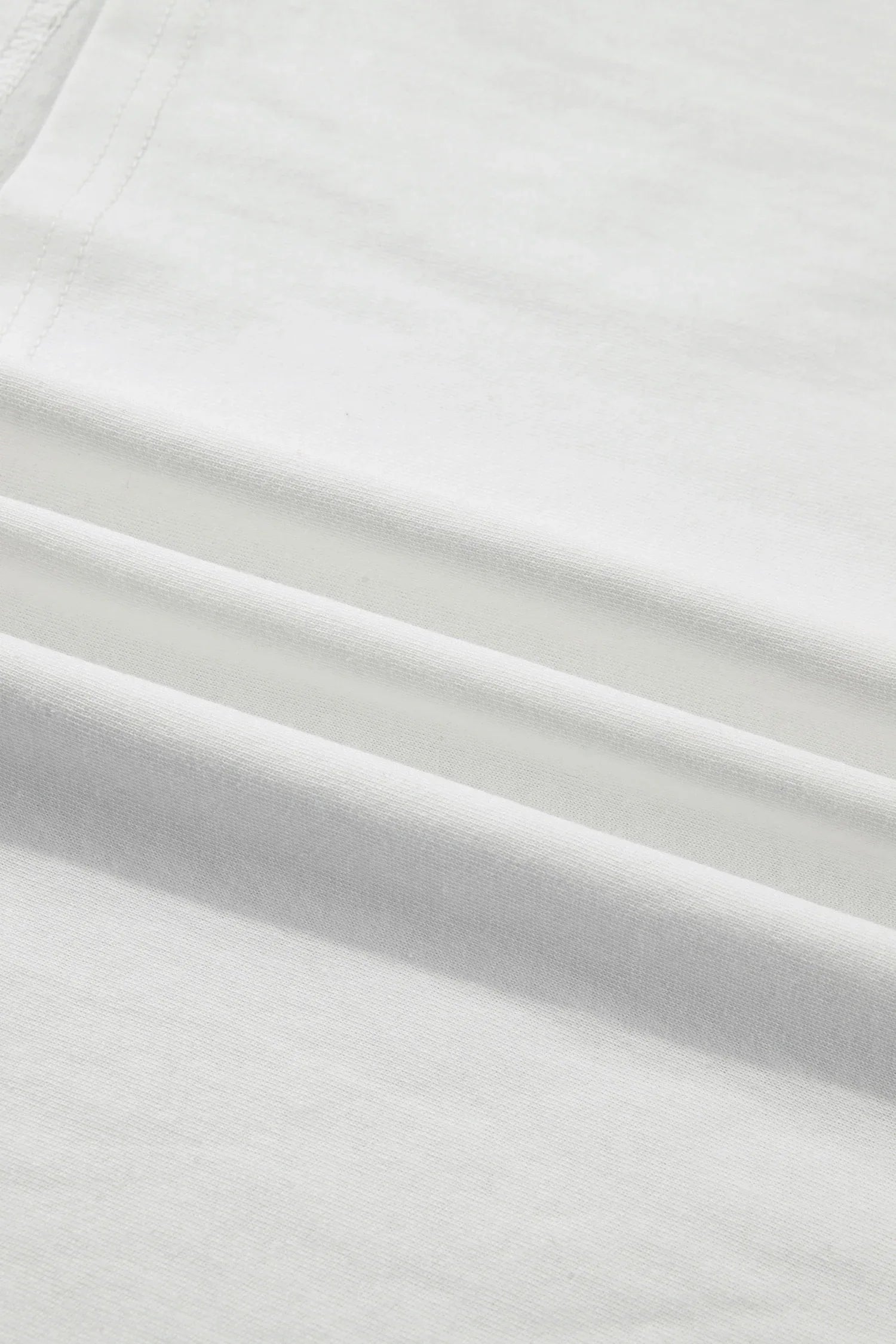 White Plus Size Leopard Bow Embroidered Patch Casual T Shirt - Windgat