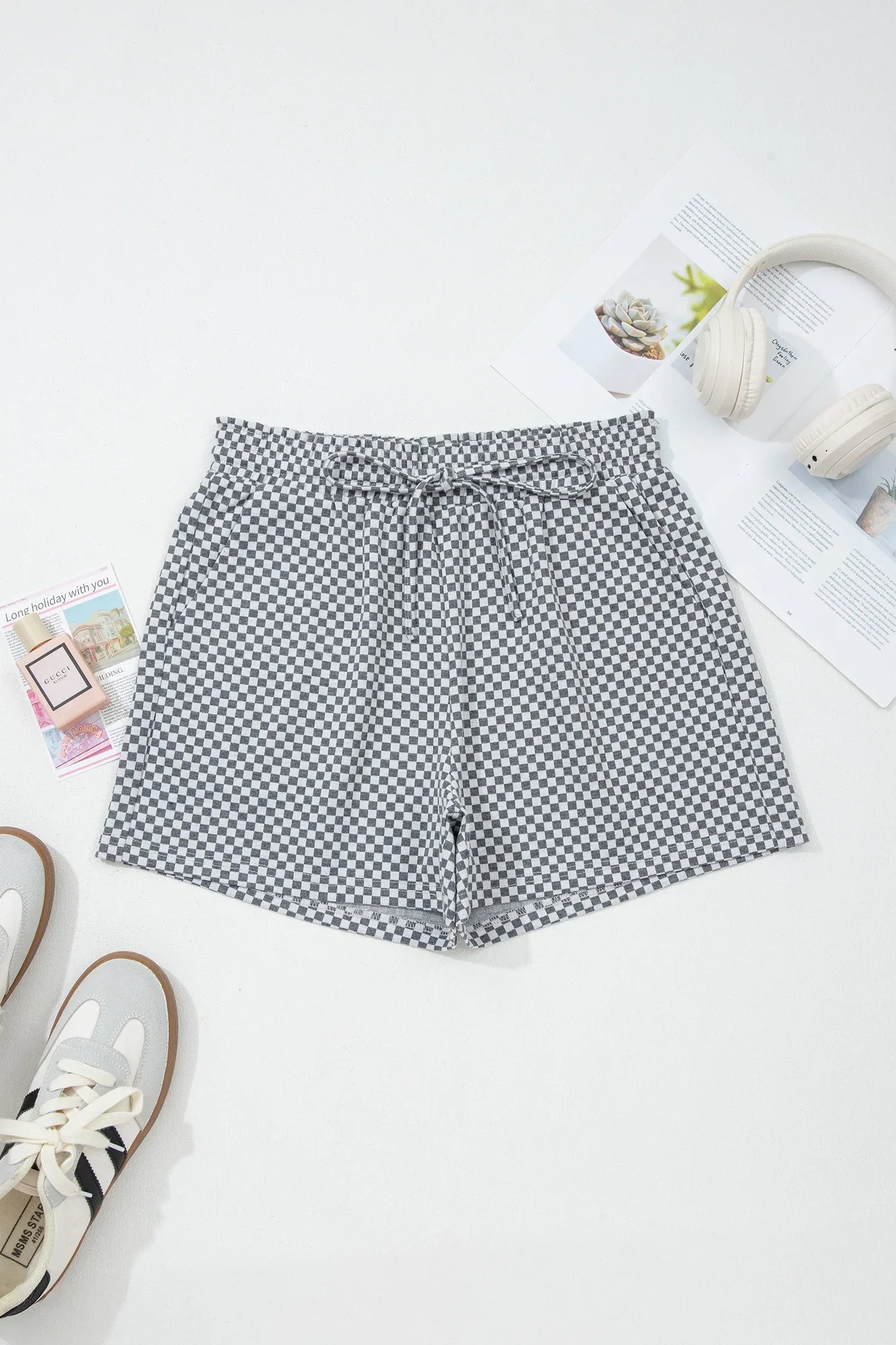 Gray Checkerboard Print Drawstring Elastic Waist Pocketed Shorts - Windgat