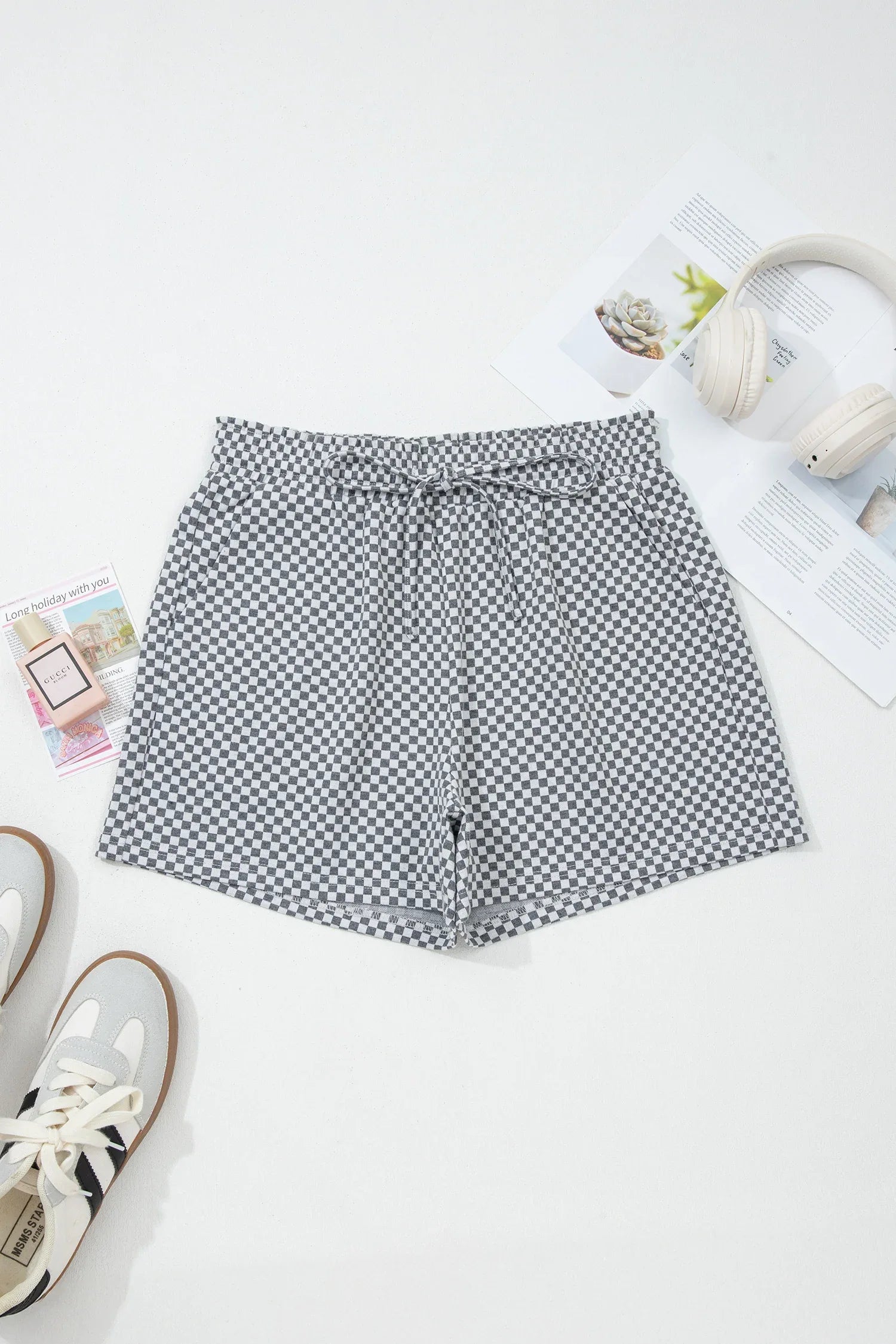 Gray Checkerboard Print Drawstring Elastic Waist Pocketed Shorts - Windgat