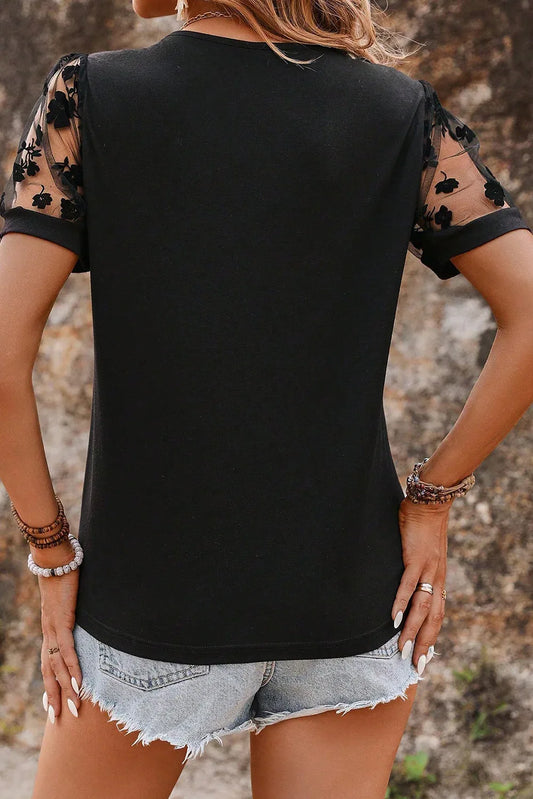 Black Floral Mesh Patchwork Loose V Neck Plus Size T Shirt - Windgat