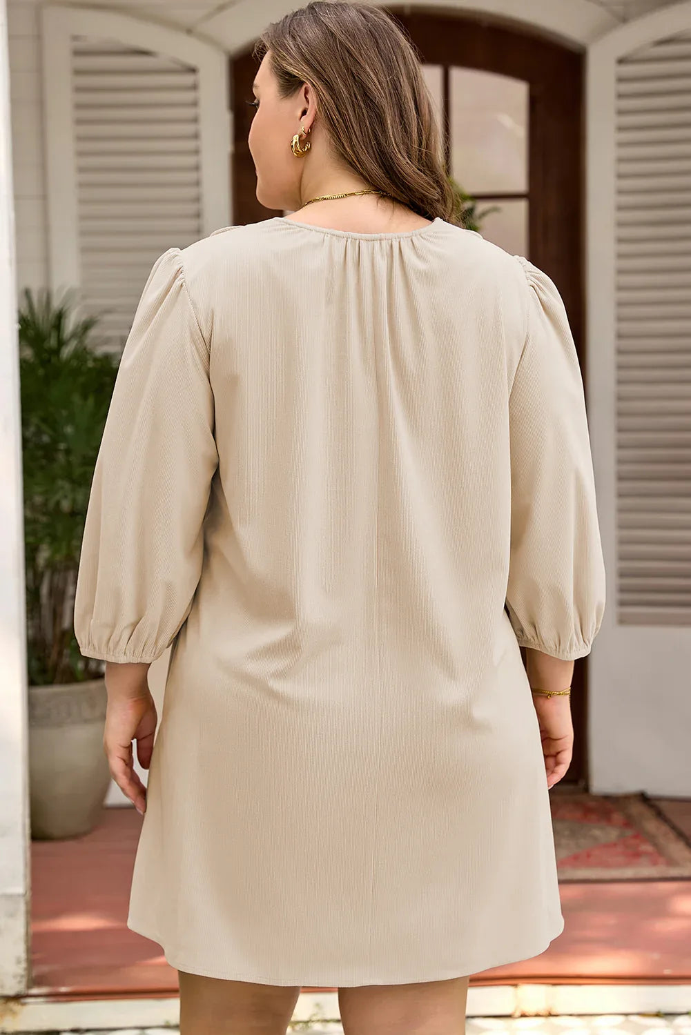 Parchment Notched Neck Scallop Detail Plus Size Mini Dress - Windgat