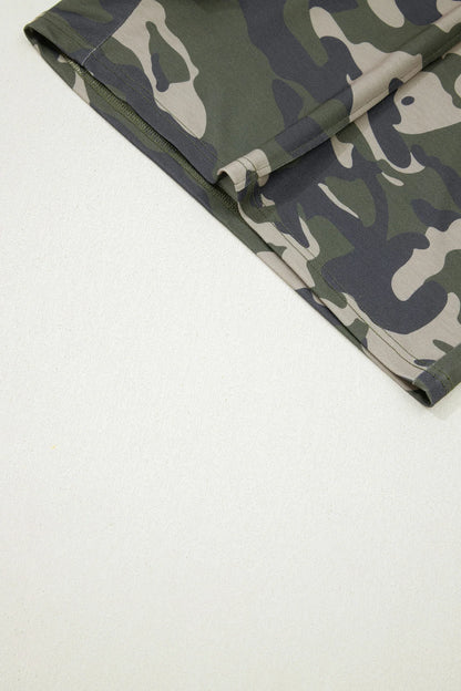 Green Tie Elastic Waist Pocketed Plus Size Camo Shorts - Windgat