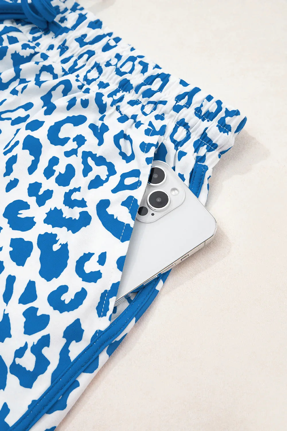 Blue Leopard Elastic Waistband Lace up Contrast Trim Casual Shorts - Windgat