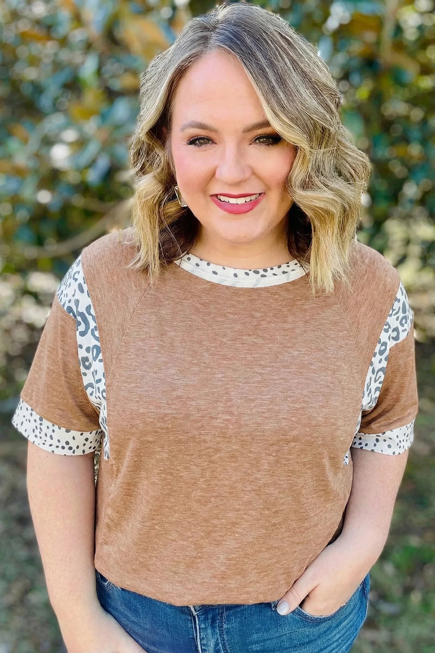 Chestnut Animal Color Block Patchwork Plus Size Tee - Windgat